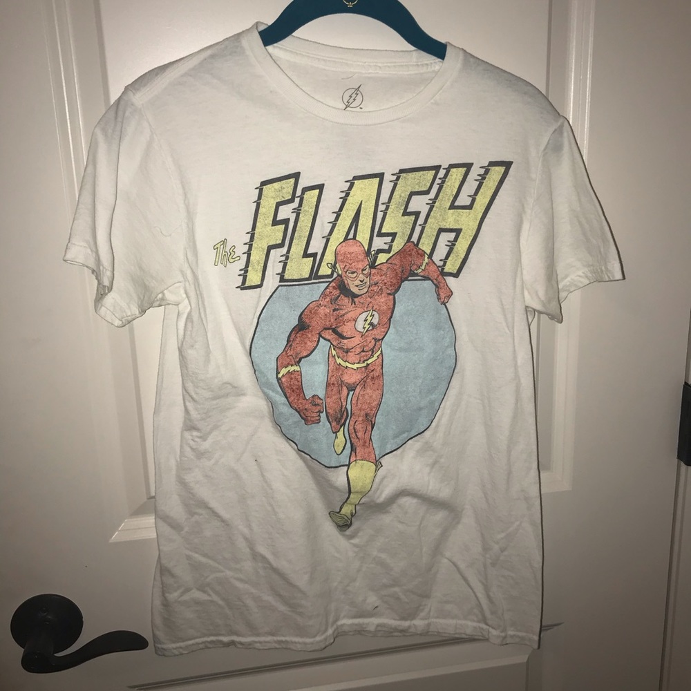 The flash graphic white t-shirt size SMALL